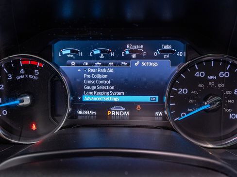 Used 2021 Ford F250 Platinum image 30