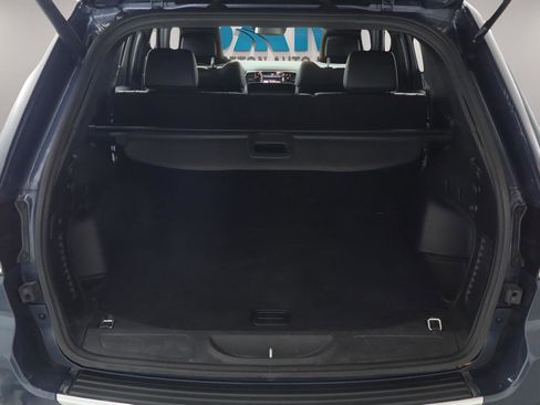 Used 2021 Jeep Grand Cherokee Limited image 34