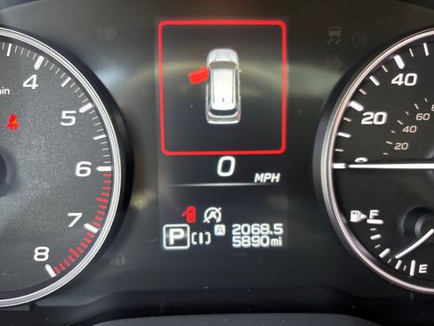 Certified 2025 Subaru Forester Premium image 21