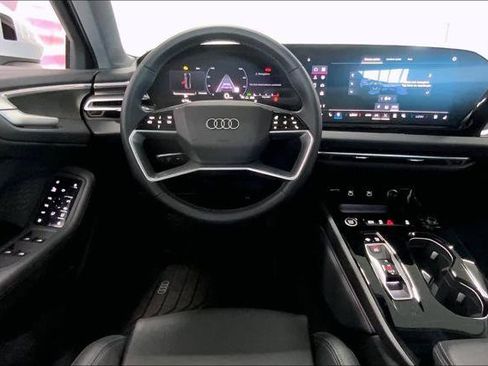 Used 2025 Audi A5 2.0T Premium Plus w/ Premium Plus AWD/4WD image 13