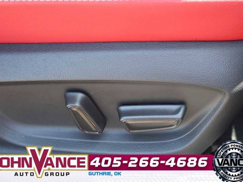 Used 2022 Toyota Camry XSE w/ Navigation Package FWD image 17