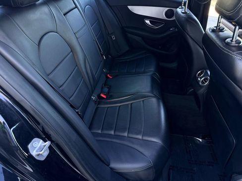 Used 2019 Mercedes-Benz C 300 Sedan image 19