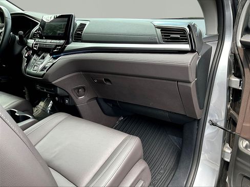 Used 2023 Honda Odyssey Touring image 27