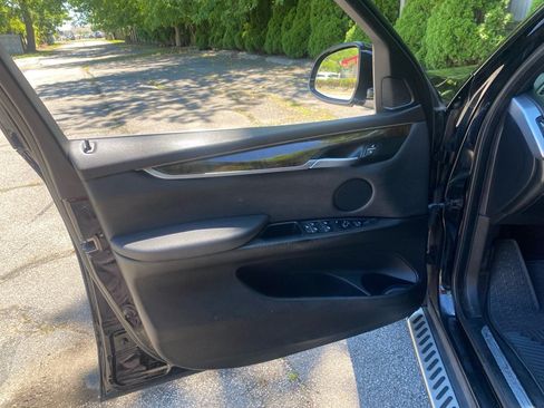 Used 2017 BMW X5 xDrive35i AWD/4WD image 11