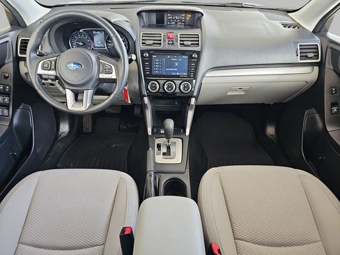 Used 2017 Subaru Forester 2.5i Premium AWD/4WD image 11