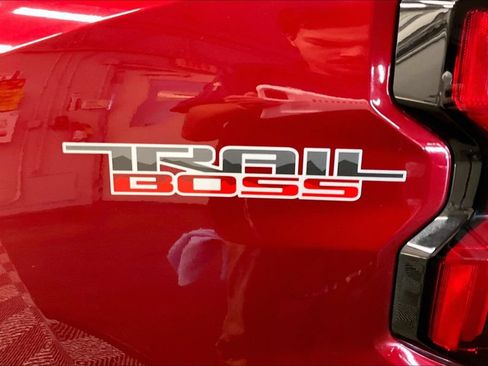 Used 2023 Chevrolet Colorado Trail Boss w/ Safety Package AWD/4WD image 7