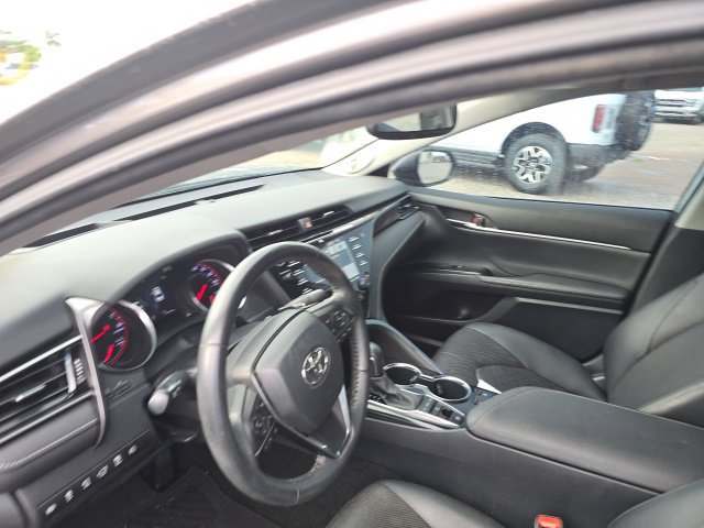 Used 2020 Toyota Camry XSE w/ Driver Assist Package FWD image 9