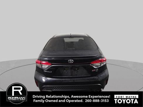Used 2020 Toyota Corolla SE FWD image 8