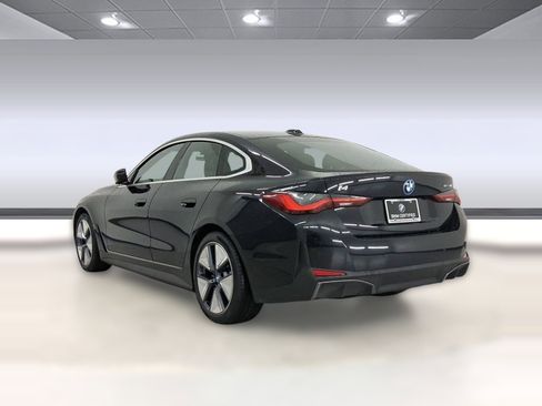 Used 2024 BMW i4 eDrive40 w/ Convenience Package image 3