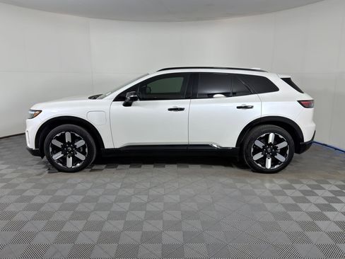 Used 2024 Honda Prologue Elite image 2