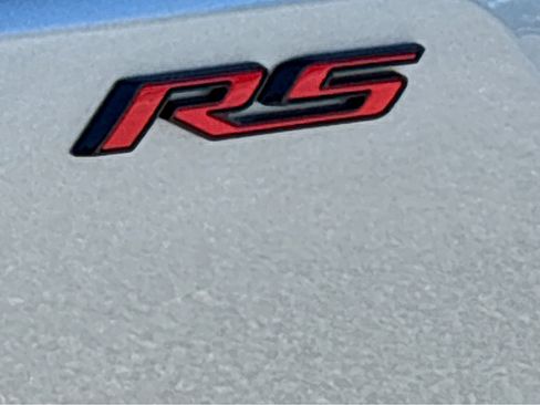 New 2025 Chevrolet Equinox EV RS image 24