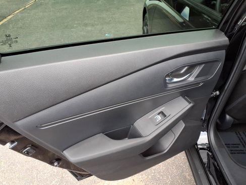 Used 2025 Honda Accord SE image 8