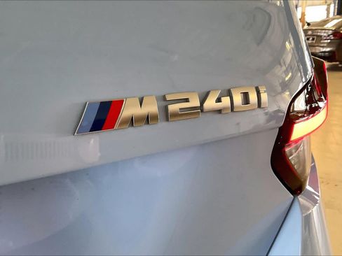 Used 2025 BMW M240i Coupe RWD image 9