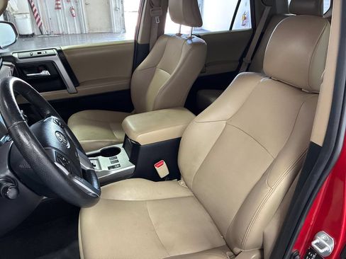 Used 2018 Toyota 4Runner Limited AWD/4WD image 9