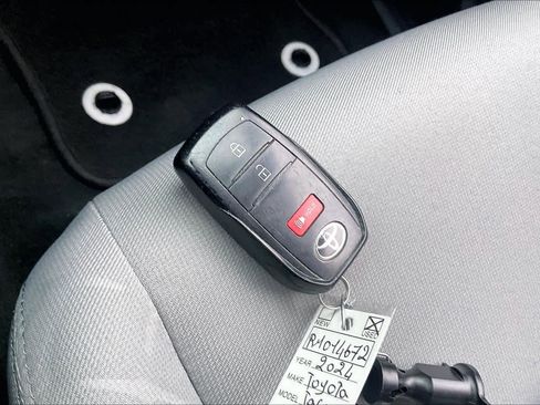 Used 2024 Toyota Tacoma SR5 image 14