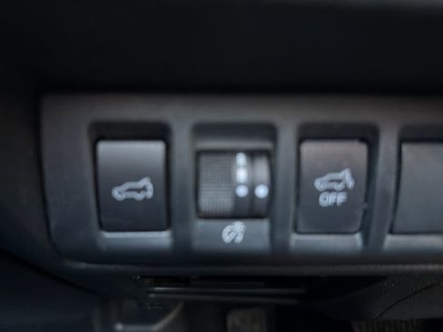 Used 2022 Subaru Outback Limited image 52