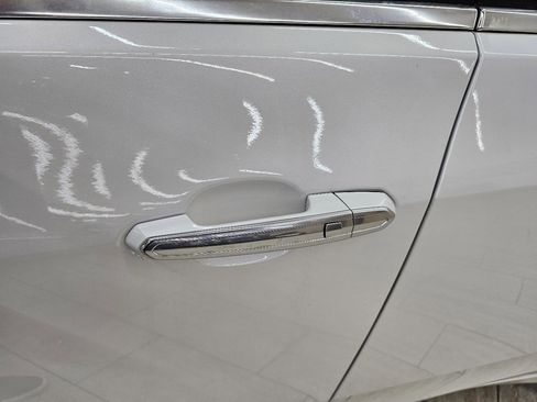 Used 2019 Cadillac CTS Luxury image 12