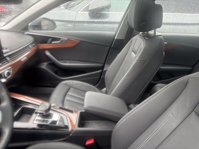 Used 2023 Audi A4 2.0T Premium AWD/4WD image 4