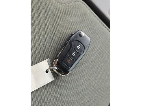 Used 2017 Ford F250 XL w/ STX Appearance Package AWD/4WD image 35