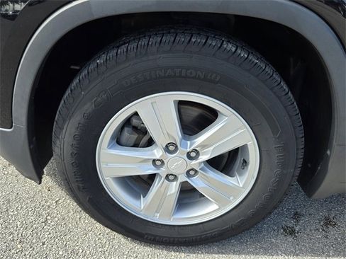 Used 2019 Chevrolet Trax LS image 10
