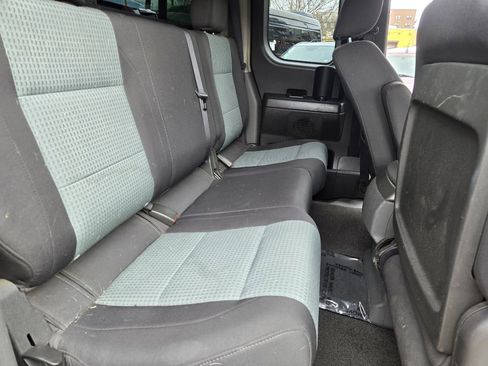 Used 2005 Nissan Titan SE image 21