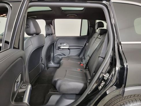 Certified 2022 Mercedes-Benz GLB 250 4MATIC image 20