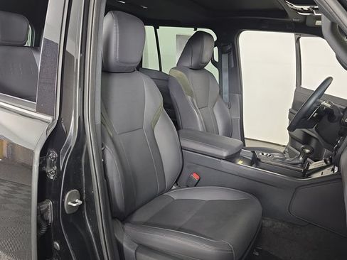 Used 2024 Lexus GX 550 AWD/4WD image 21