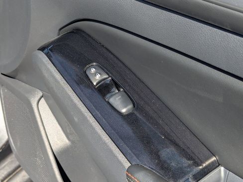 Used 2025 Nissan Altima 2.5 SR w/ SR Premium Package FWD image 35