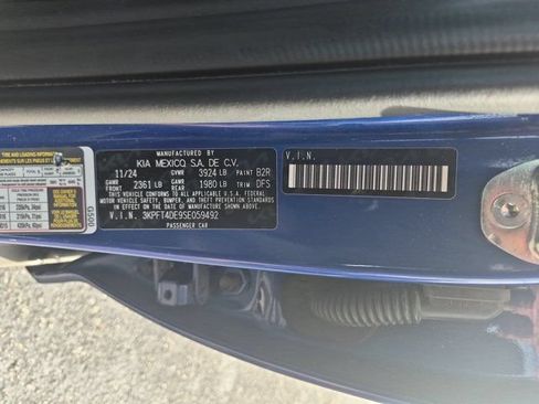 Used 2025 Kia K4 FWD image 35