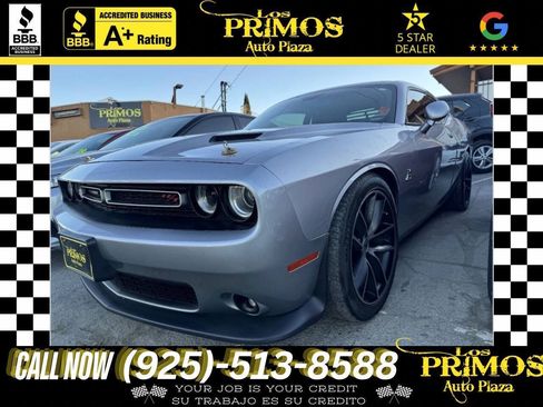 Used 2018 Dodge Challenger R/T Scat Pack RWD image 1