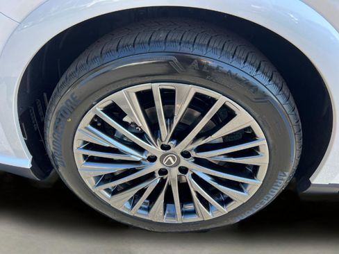 New 2026 Lexus RX 450h AWD image 12