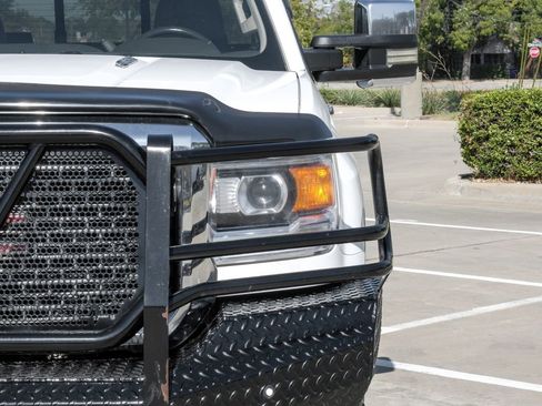 Used 2015 GMC Sierra 3500 Denali w/ Duramax Plus Package image 54