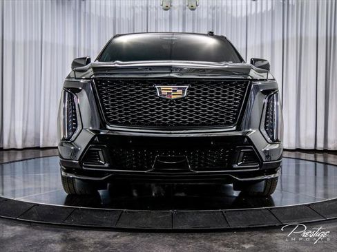 Used 2025 Cadillac Escalade V w/ LPO, Floor Liner Package AWD/4WD image 5