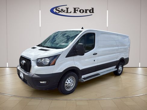 Certified 2024 Ford Transit 250 Low Roof AWD w/ Exterior Upgrade Package image 2