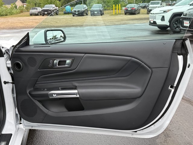 Used 2025 Ford Mustang GT Premium RWD image 21