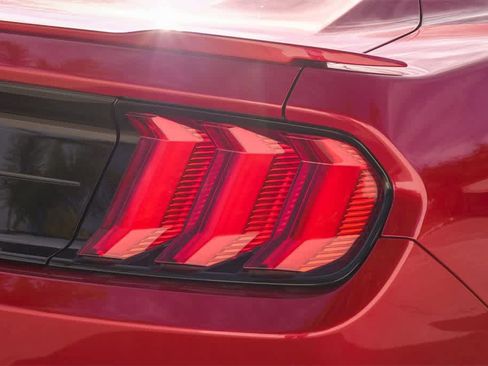 Used 2020 Ford Mustang GT Premium w/ Equipment Group 401A image 10