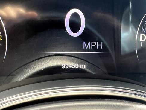 Used 2017 Jeep Grand Cherokee Trailhawk image 9