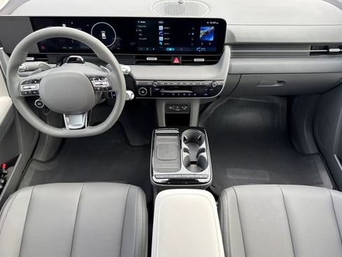 New 2026 Hyundai Ioniq 5 SEL image 13