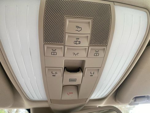 Used 2016 Mercedes-Benz E 350 4MATIC Sedan image 20