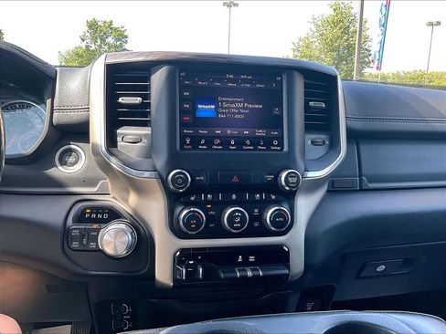 Used 2019 RAM 1500 Laramie AWD/4WD image 32