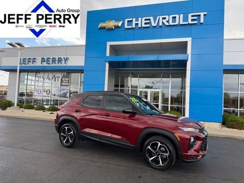 Used 2023 Chevrolet TrailBlazer RS w/ Convenience Package FWD image 1
