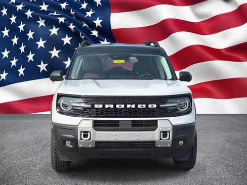 New 2026 Ford Bronco Sport Outer Banks w/ Sasquatch Outer Banks Package AWD/4WD image 3