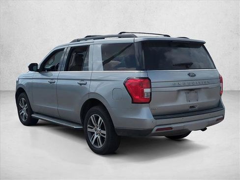 Used 2022 Ford Expedition XLT image 8