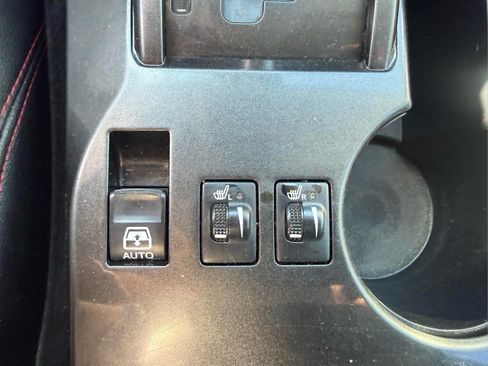 Used 2016 Toyota 4Runner Trail Premium AWD/4WD image 23
