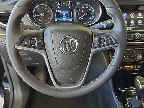 Used 2022 Buick Encore Preferred image 17