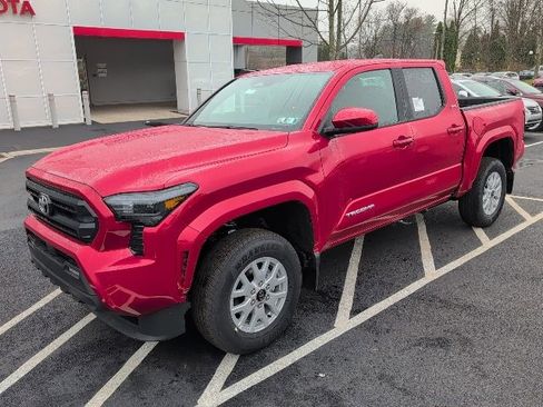 New 2025 Toyota Tacoma SR5 image 7