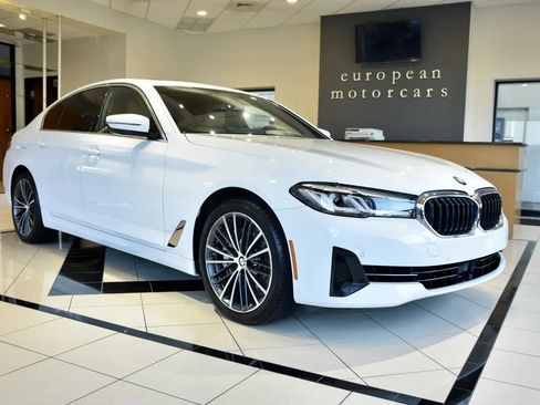 Used 2022 BMW 540i xDrive w/ Premium Package AWD/4WD image 1