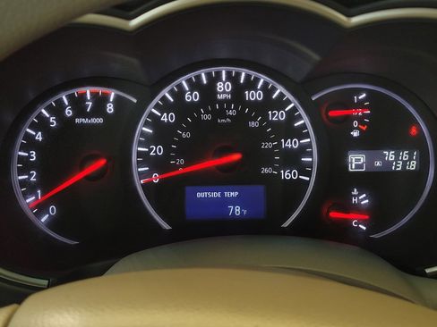Used 2015 Nissan Quest S FWD image 23