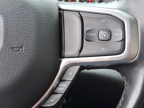Used 2022 RAM 1500 Laramie image 24