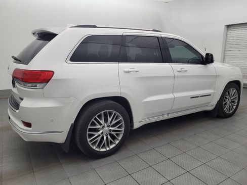 Used 2017 Jeep Grand Cherokee Summit AWD/4WD image 10